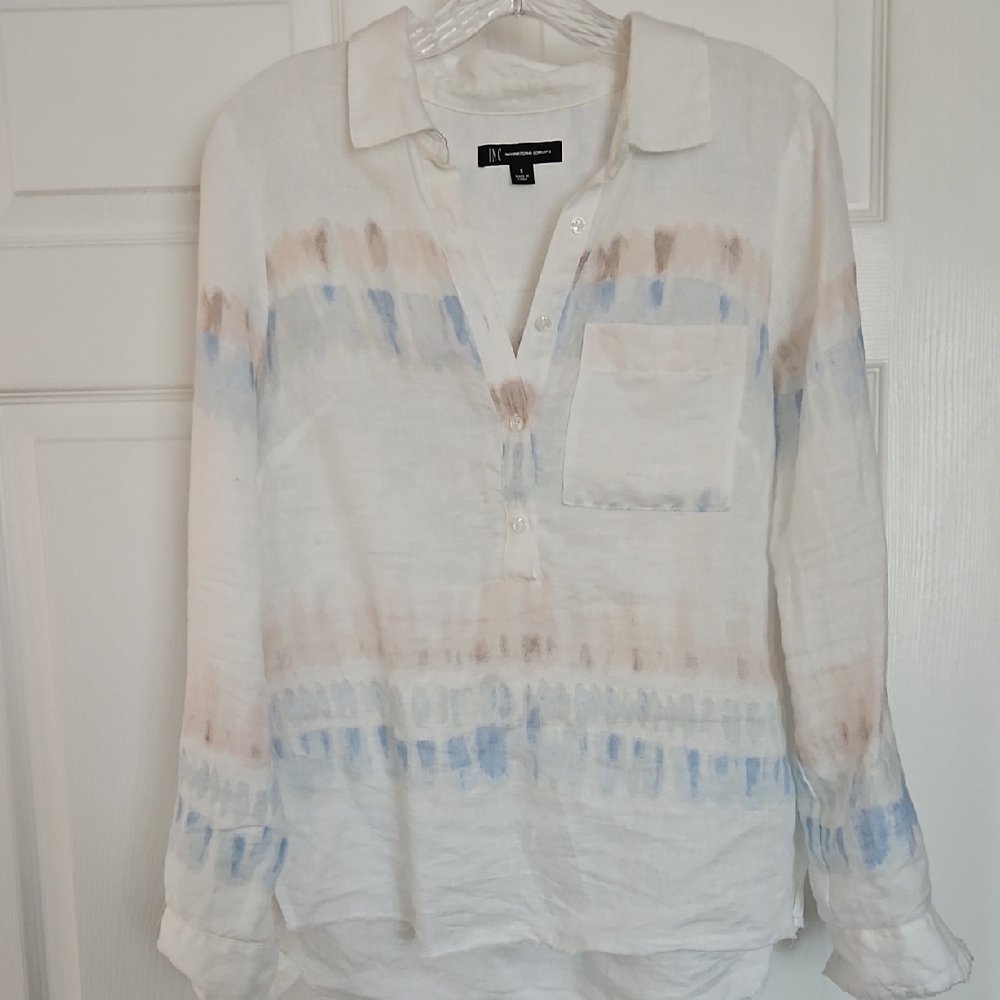 I.N.C. White and Pastel Blue Long Sleeve Half Button Down Shirt